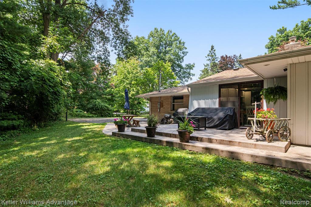 1802 Harvey Drive, Williamston, MI 48895 — Photo 38