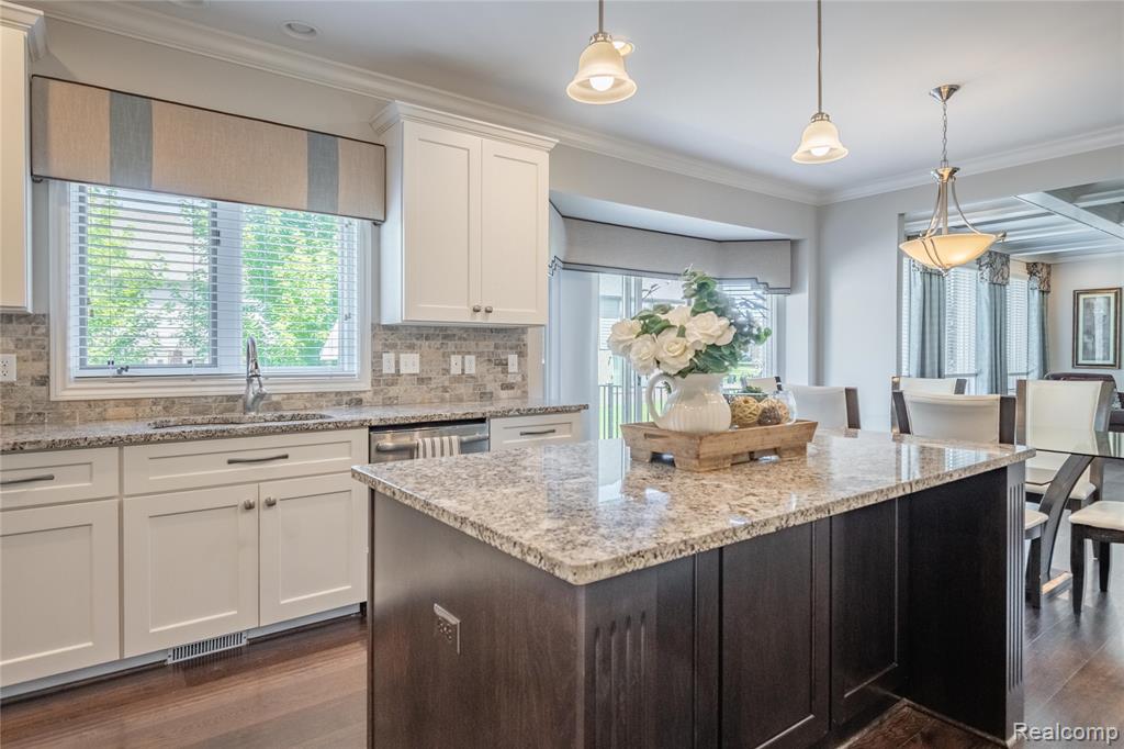 55712 Glenbrooke Drive, Shelby Twp, MI 48316 — Photo 21