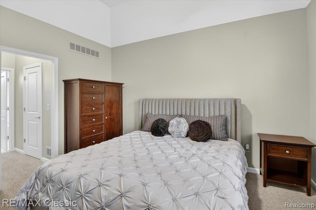 2298 Calibouge, 32, Commerce Twp, MI 48382 — Photo 21