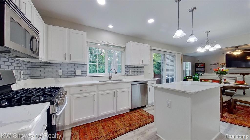 8258 HUMMINGBIRD Drive, Ypsilanti, MI 48197 — Photo 21
