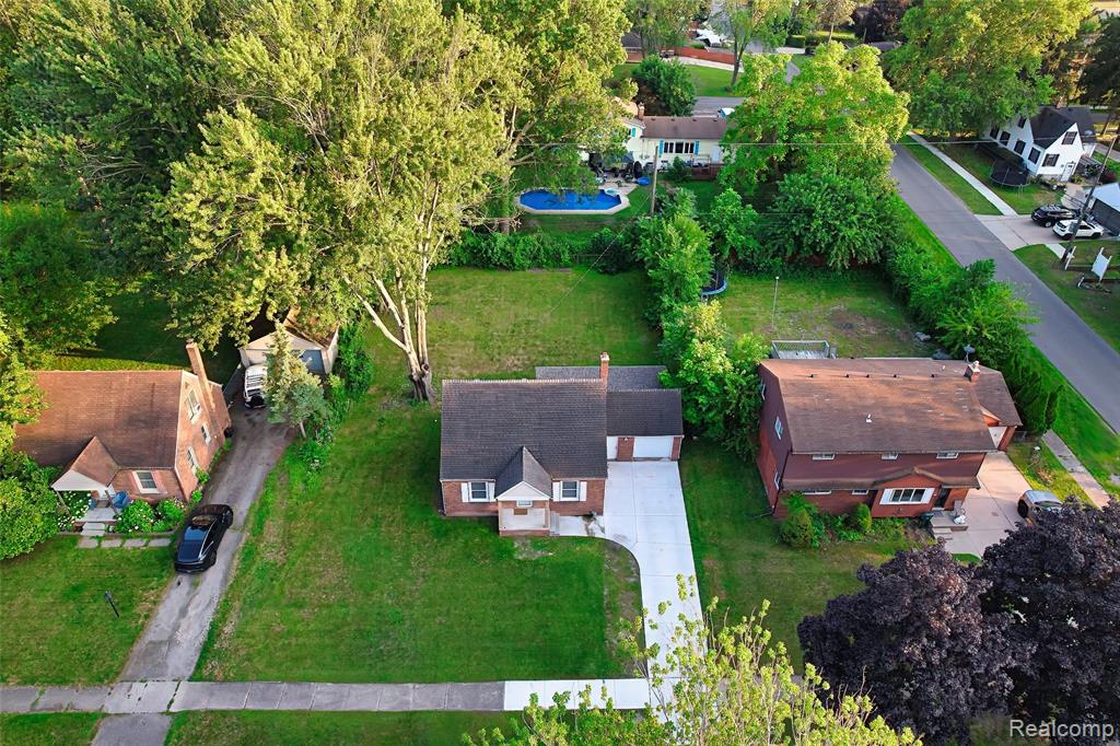31979 Kathryn Street, Garden City, MI — Photo 11