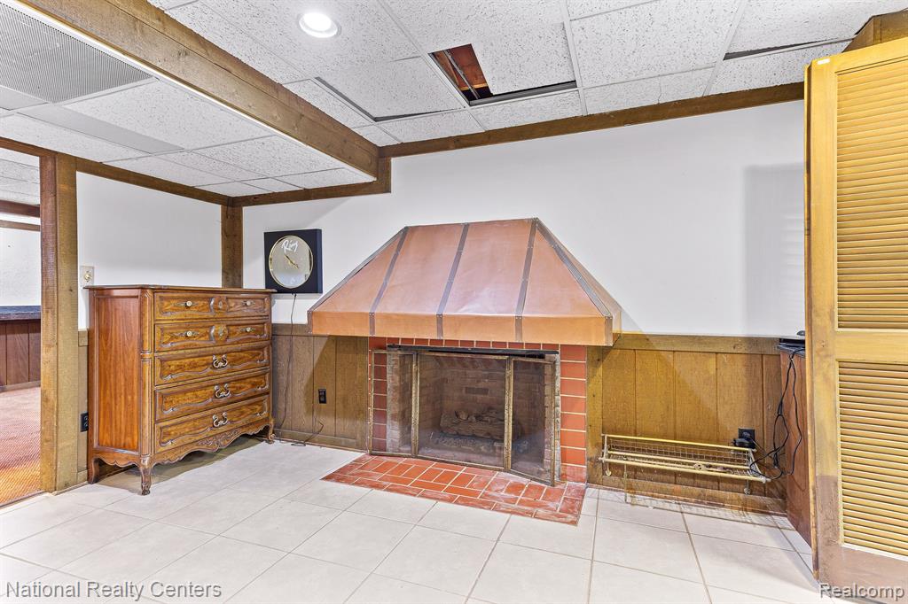 7207 Creeks Bend Drive, West Bloomfield, MI — Photo 38
