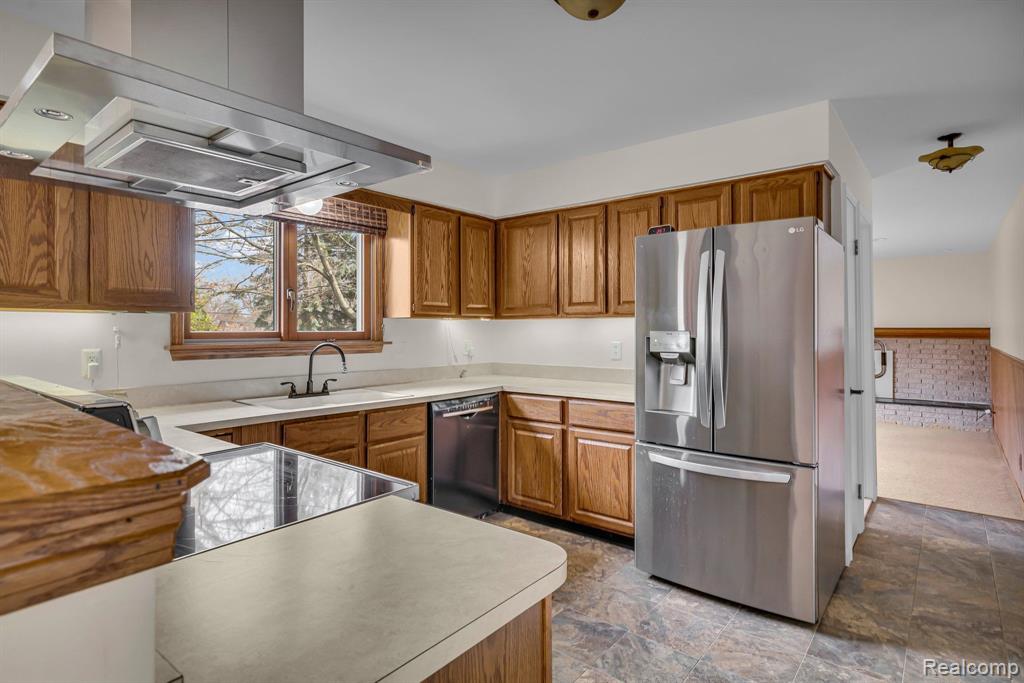 6084 HERBMOOR Street, Troy, MI 48098 — Photo 11