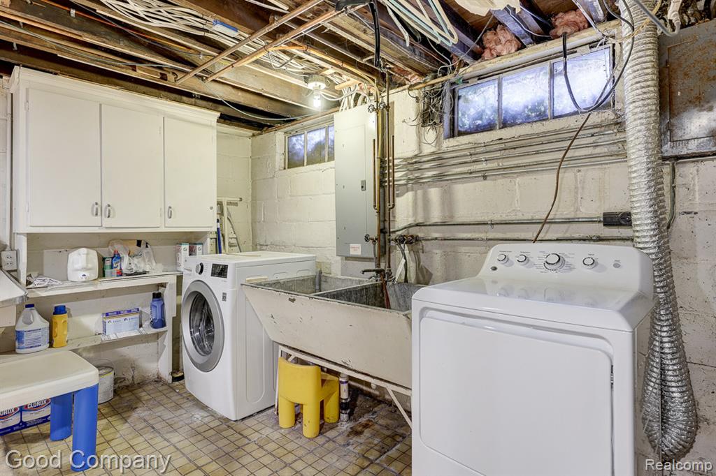 19 Oakdale Boulevard, Pleasant Ridge, MI — Photo 53
