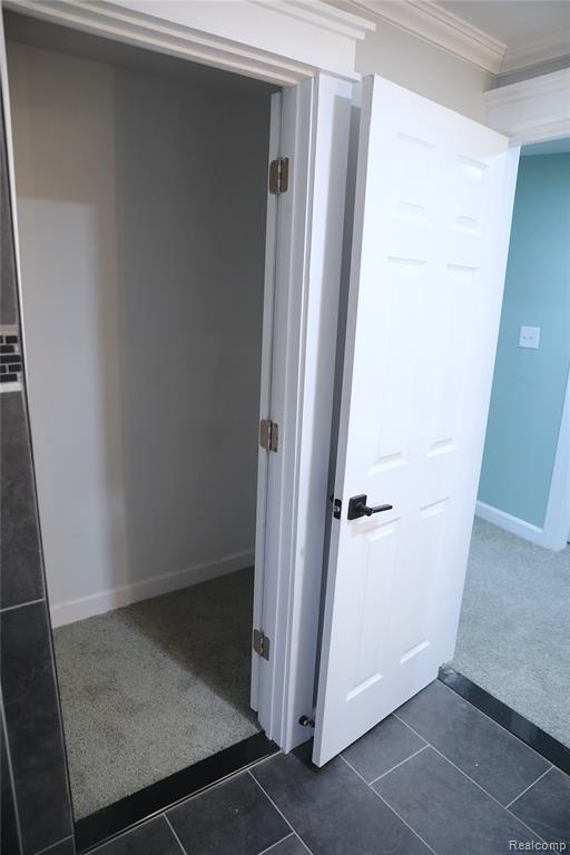 5012 Fischer Street, Detroit, MI 48213 — Photo 11