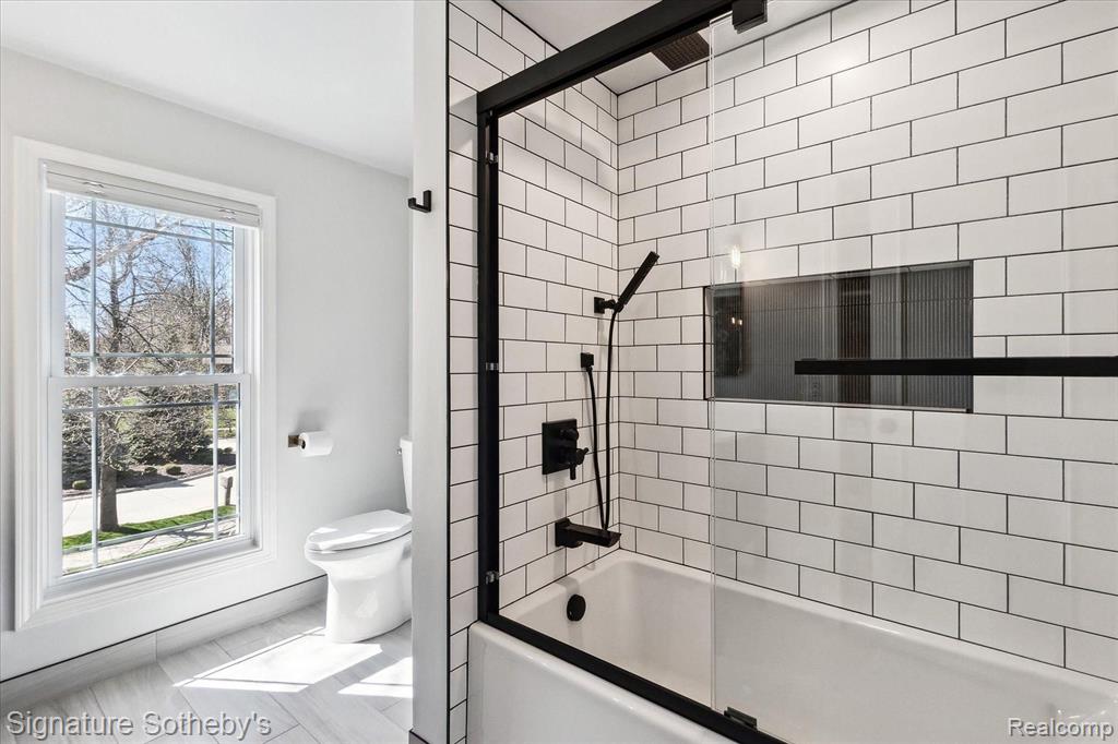 5896 HUNTERS GATE Drive, Troy, MI 48098 — Photo 11