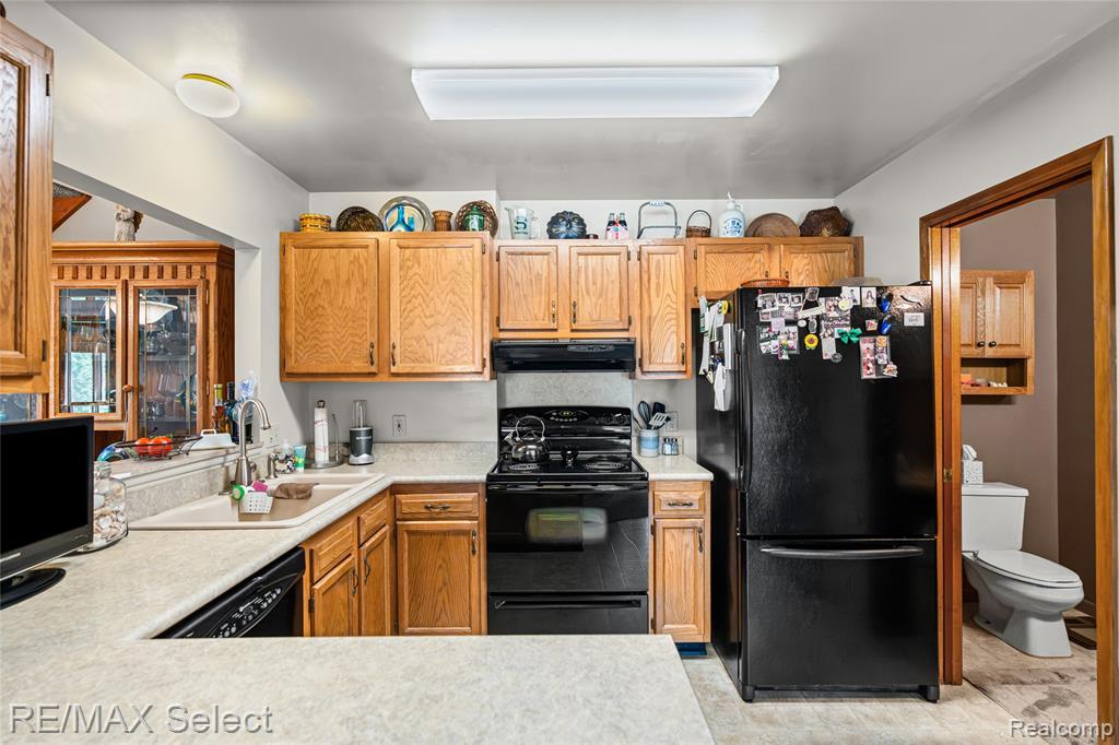 6605 Flushing Road, Flushing, MI 48433 — Photo 12