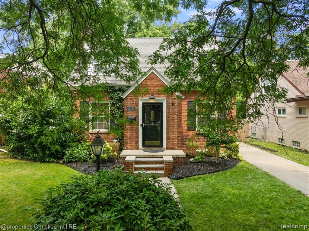 13356 Balfour Avenue, Huntington Woods, MI — Photo 51
