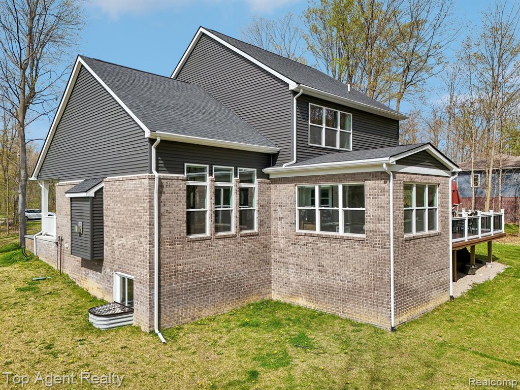 59419 DEER HAVEN Drive, South Lyon, MI 48178 — Photo 47