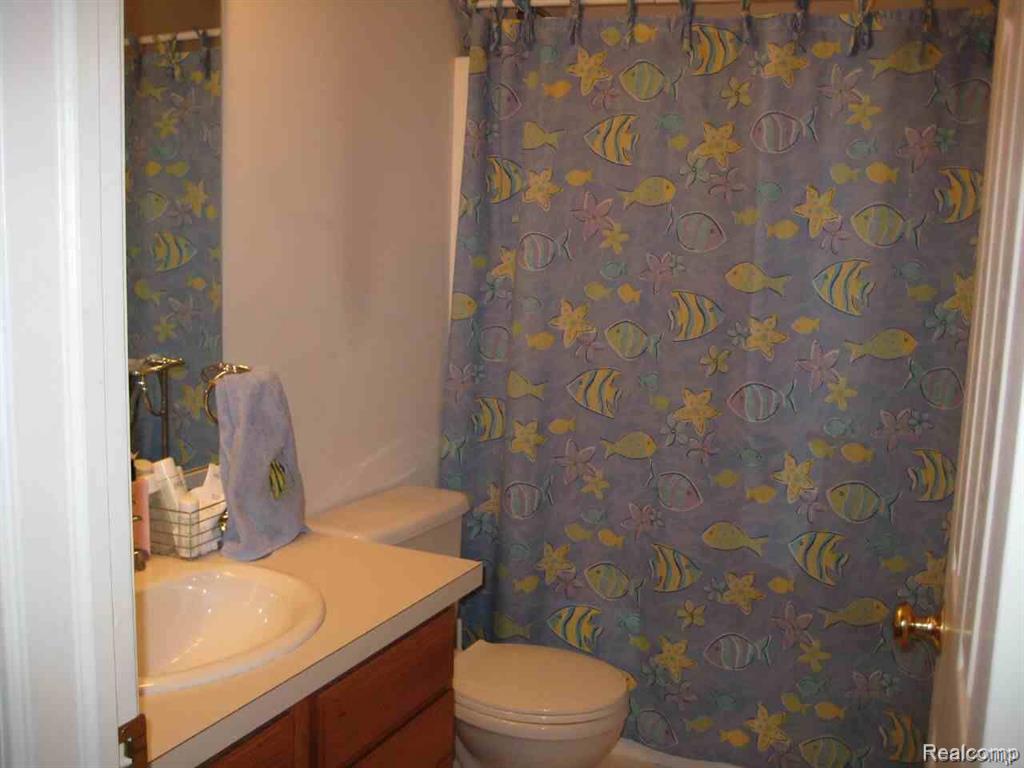 5400 BRIGHT CREEK Court, Flint, MI 48532 — Photo 10