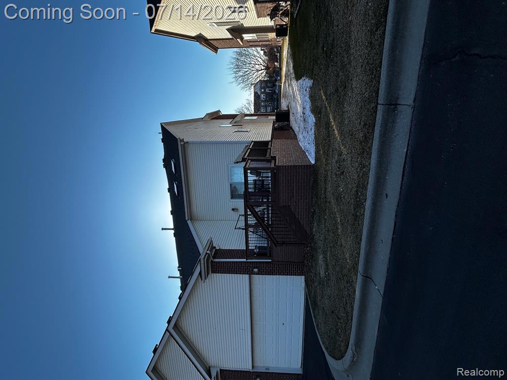 42808 Park Cresent Drive, Sterling Heights, MI 48313 — Photo 20