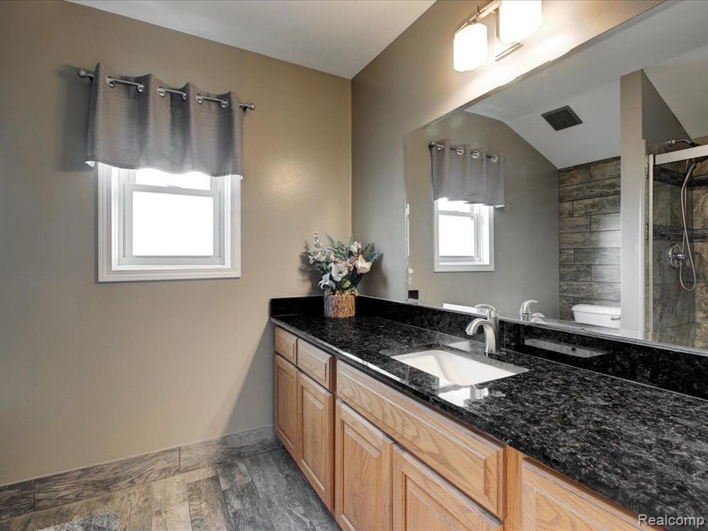 49275 SANTA ANITA Drive W, Chesterfield, MI 48047 — Photo 47
