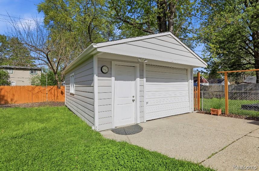 15534 Dixie, Redford, MI 48239 — Photo 29