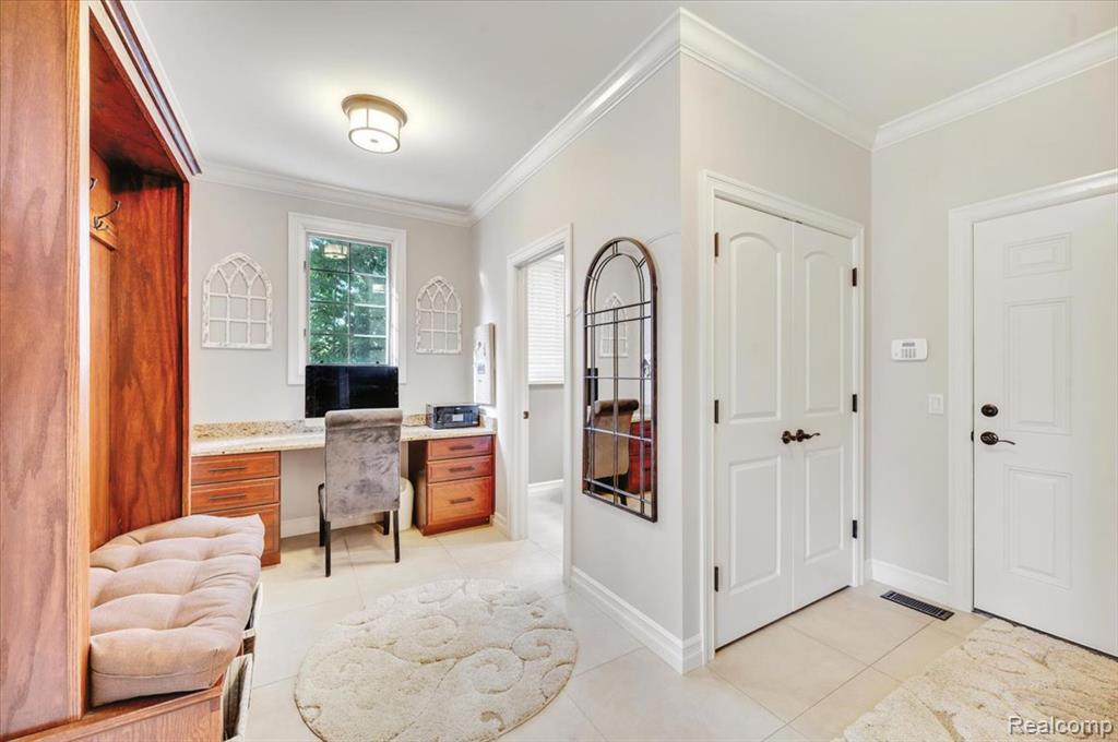 54159 DEER RIDGE Court, Rochester, MI 48307 — Photo 18