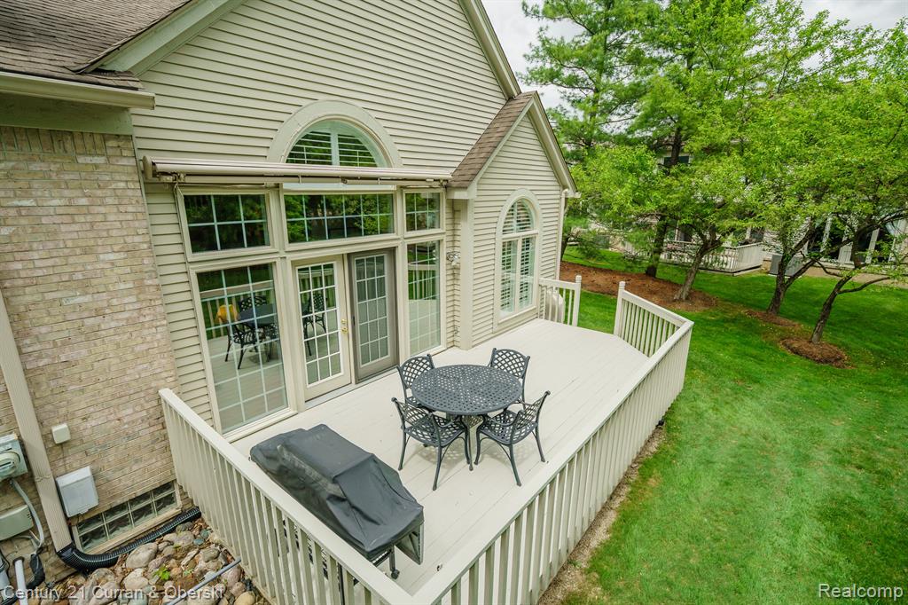439 COVINGTON Court, Northville, MI 48168 — Photo 61