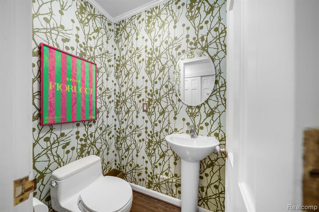 8920 NADINE Avenue, Huntington Woods, MI — Photo 16