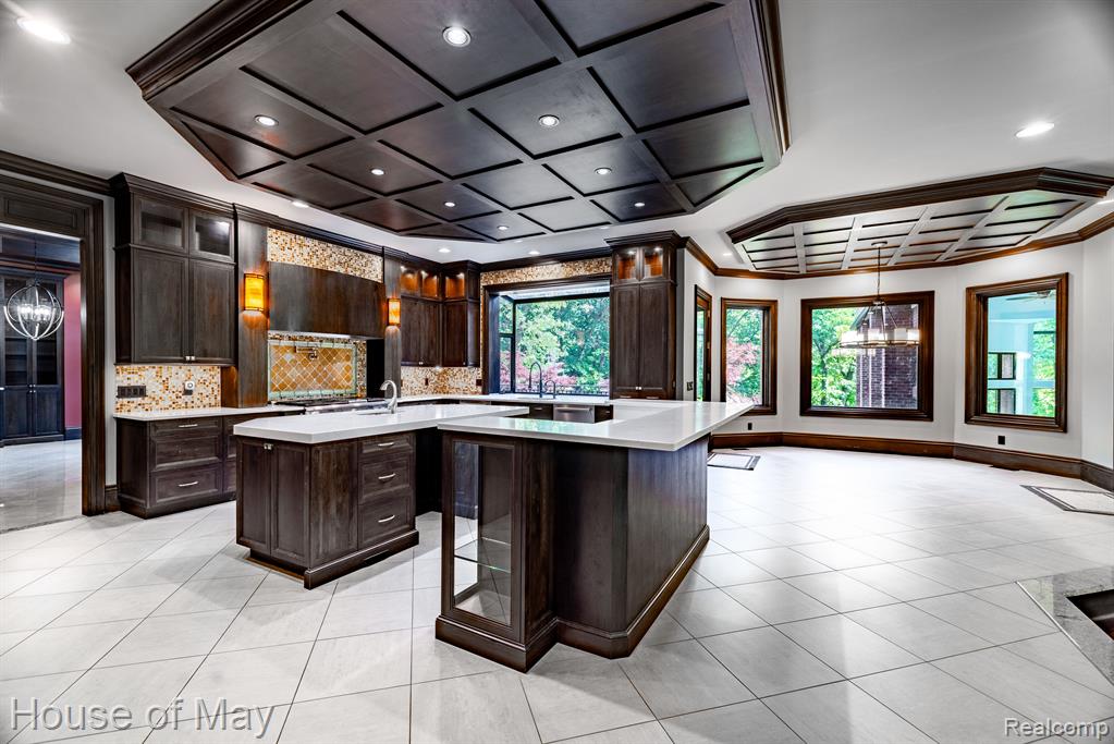 712 E GUNN Road, Rochester, MI 48306 — Photo 12