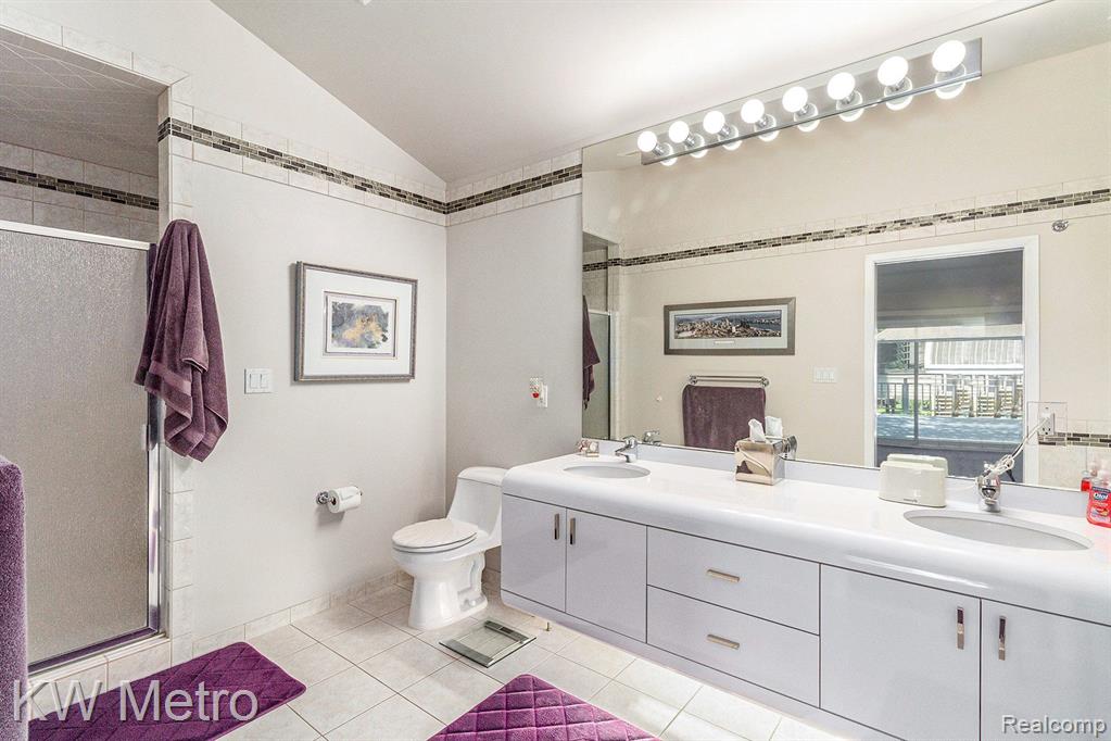 4491 DECKERLAND Street, West Bloomfield, MI 48323 — Photo 12