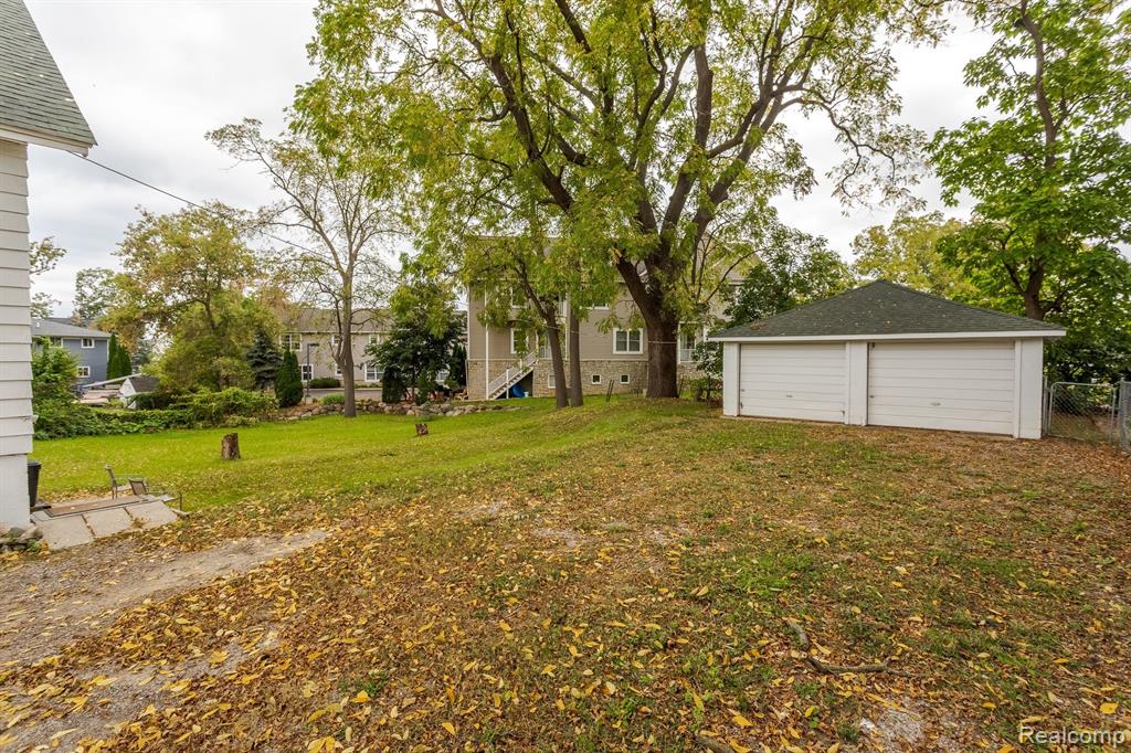 46 SMITH Court, Lake Orion, MI 48362 — Photo 7