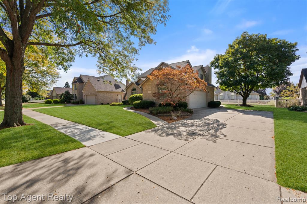 4430 Bayleaf Drive, Sterling Heights, MI 48314 — Photo 5
