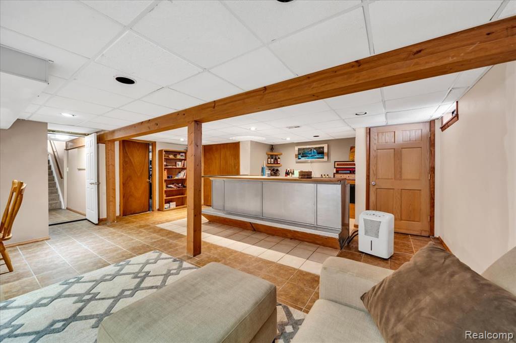 9169 Graytrax Road, Grand Blanc, MI 48439 — Photo 30