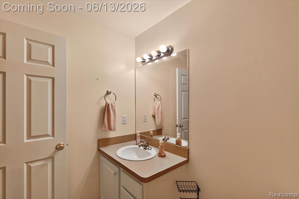 6095 Foxwood Court, Saginaw, MI 48638 — Photo 23