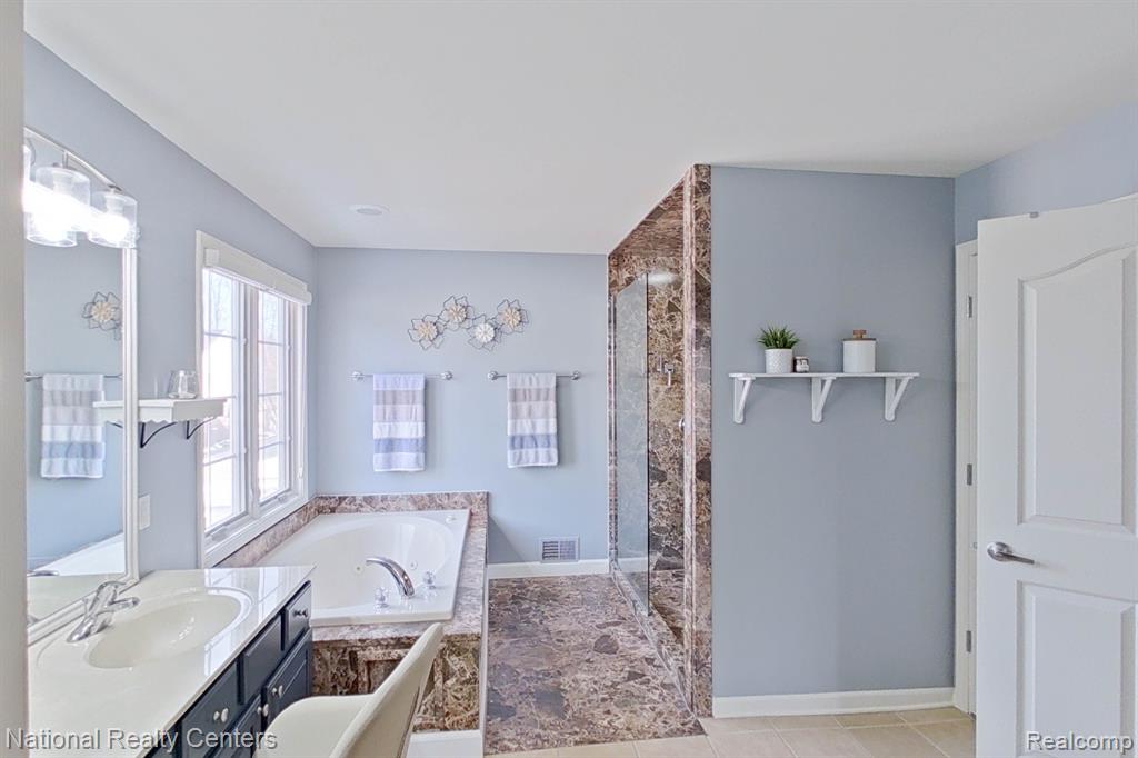 48537 ANTIQUE Road, Canton, MI 48187 — Photo 25