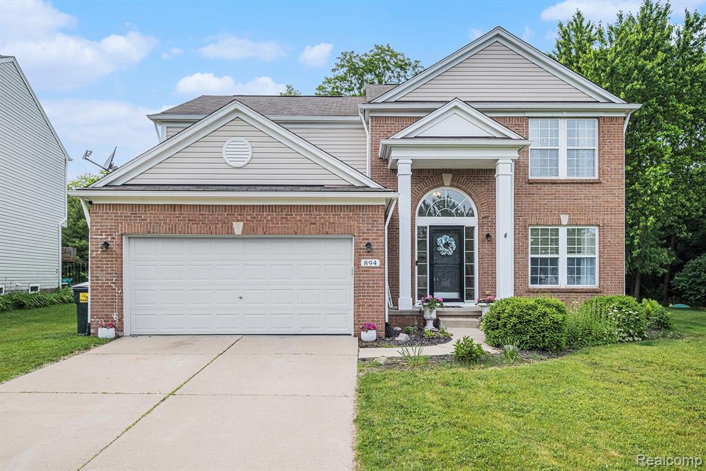 894 Canyon Creek Drive, Holly, MI 48442 — Photo 3