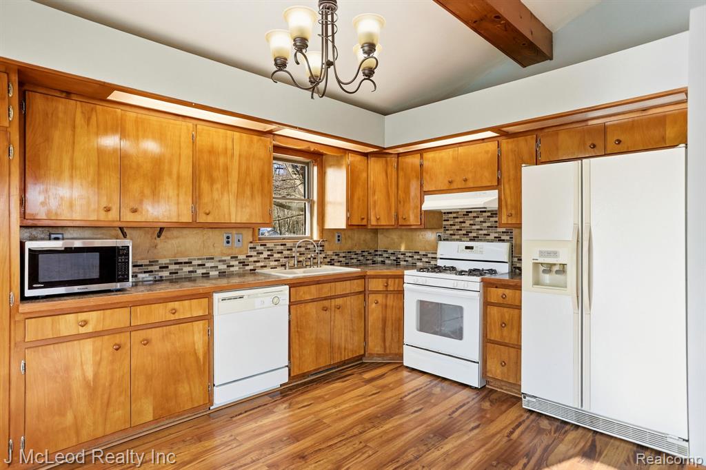 7507 W Caro Road, Reese, MI 48757 — Photo 13
