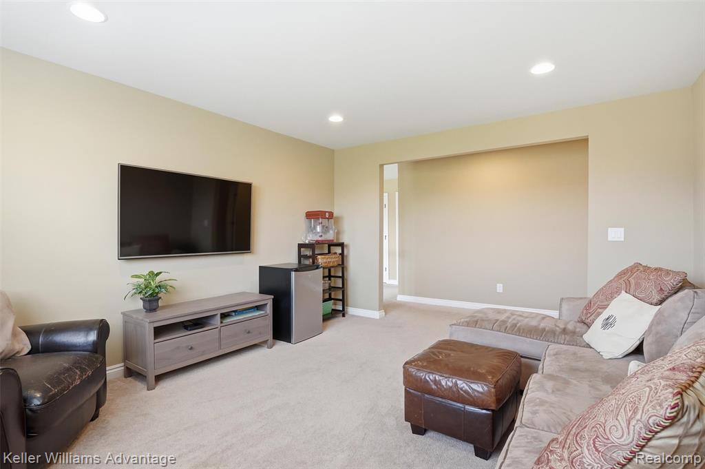 2987 Lankford Lane, Commerce Twp, MI 48390 — Photo 48