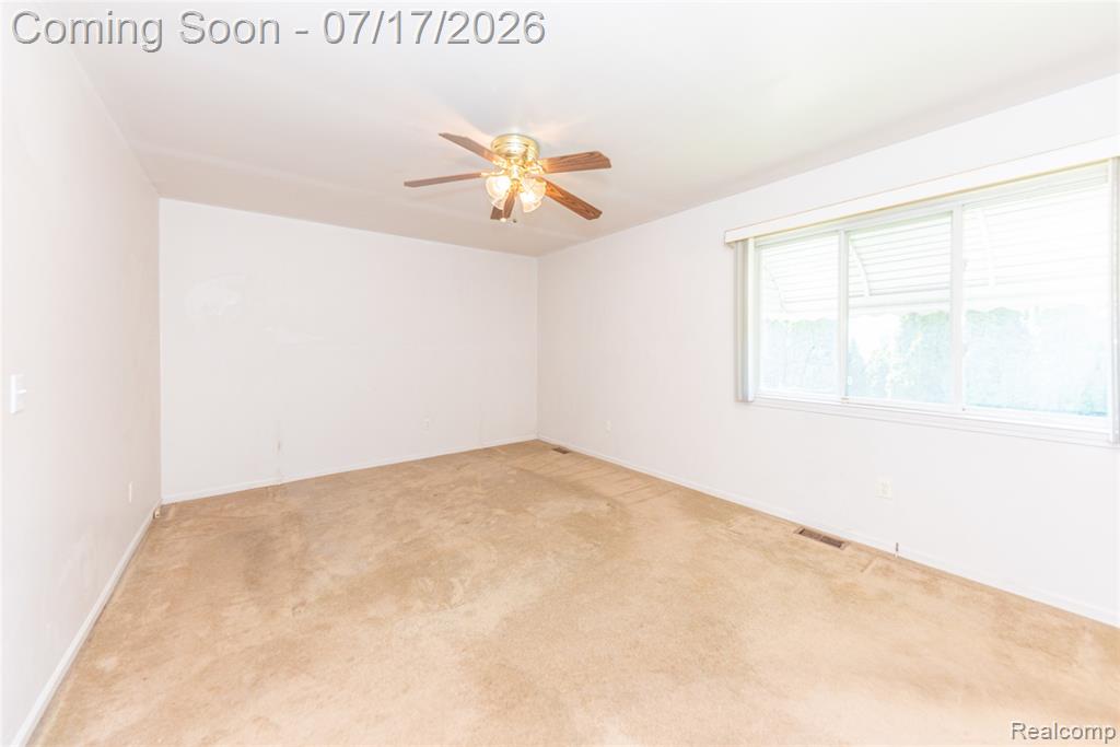 993 W Rose Avenue, Garden City, MI — Photo 23