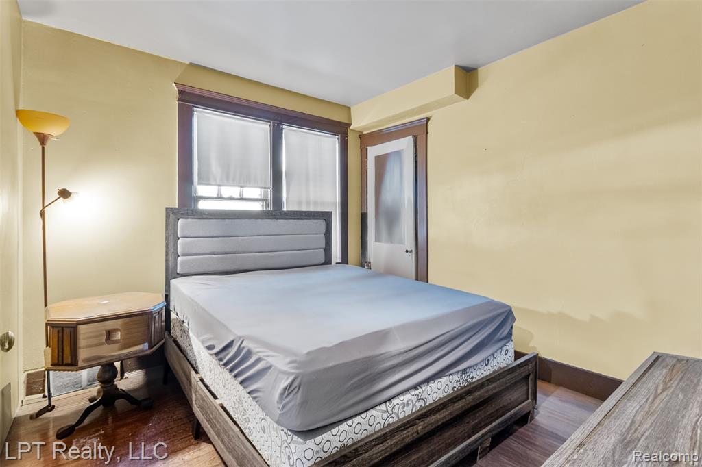 4037 Bewick Street, Detroit, MI 48214 — Photo 17