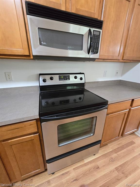 4058 RADCLIFF Drive, Canton, MI 48188 — Photo 10