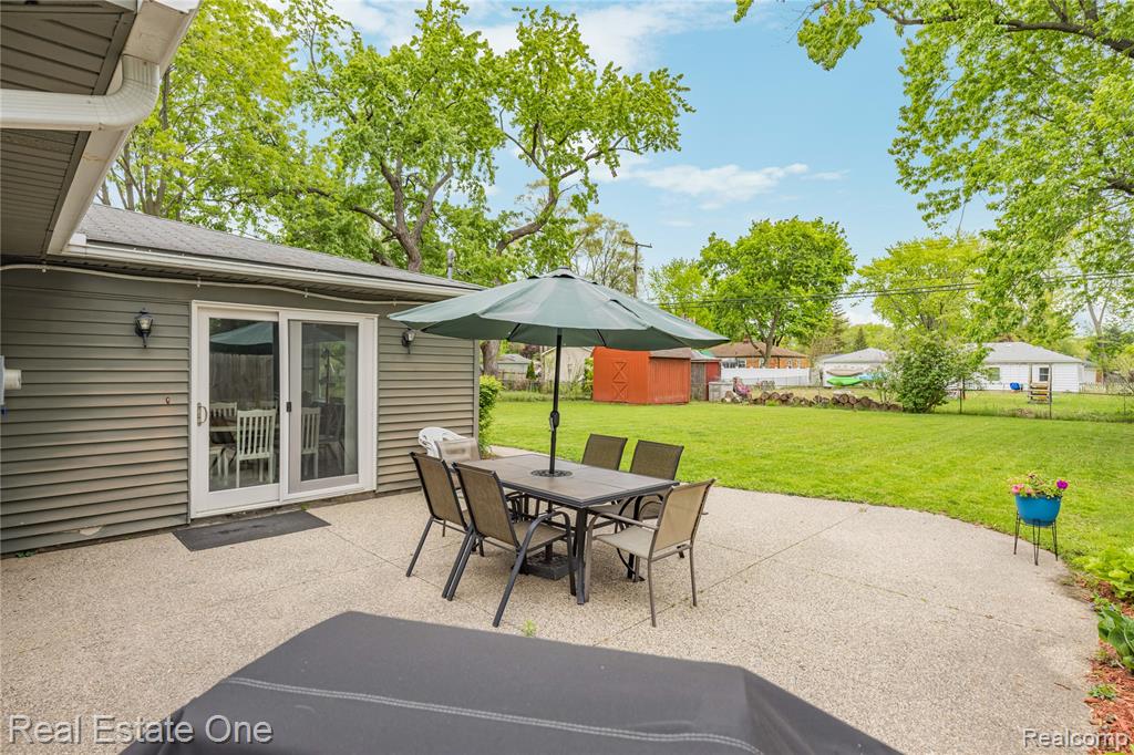 2262 Kohler Street, Waterford, MI 48329 — Photo 42