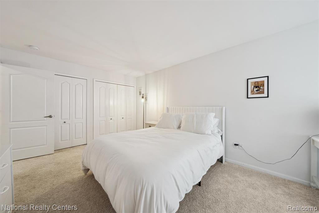 5639 HEATHLAND Circle, Clarkston, MI — Photo 22