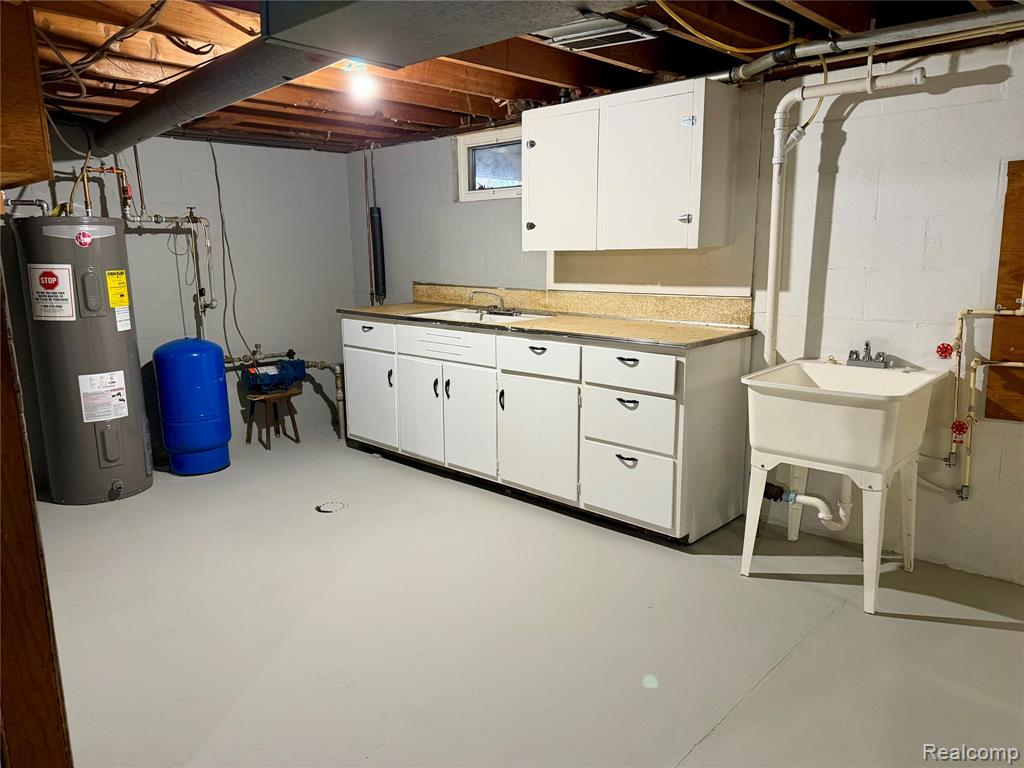 5976 Falkenbury Road, North Branch, MI 48461 — Photo 21