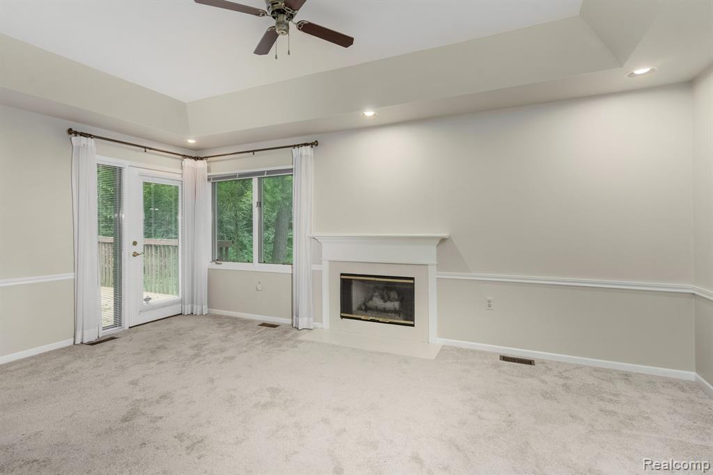 21433 Archwood Circle, Farmington Hills, MI 48336 — Photo 17