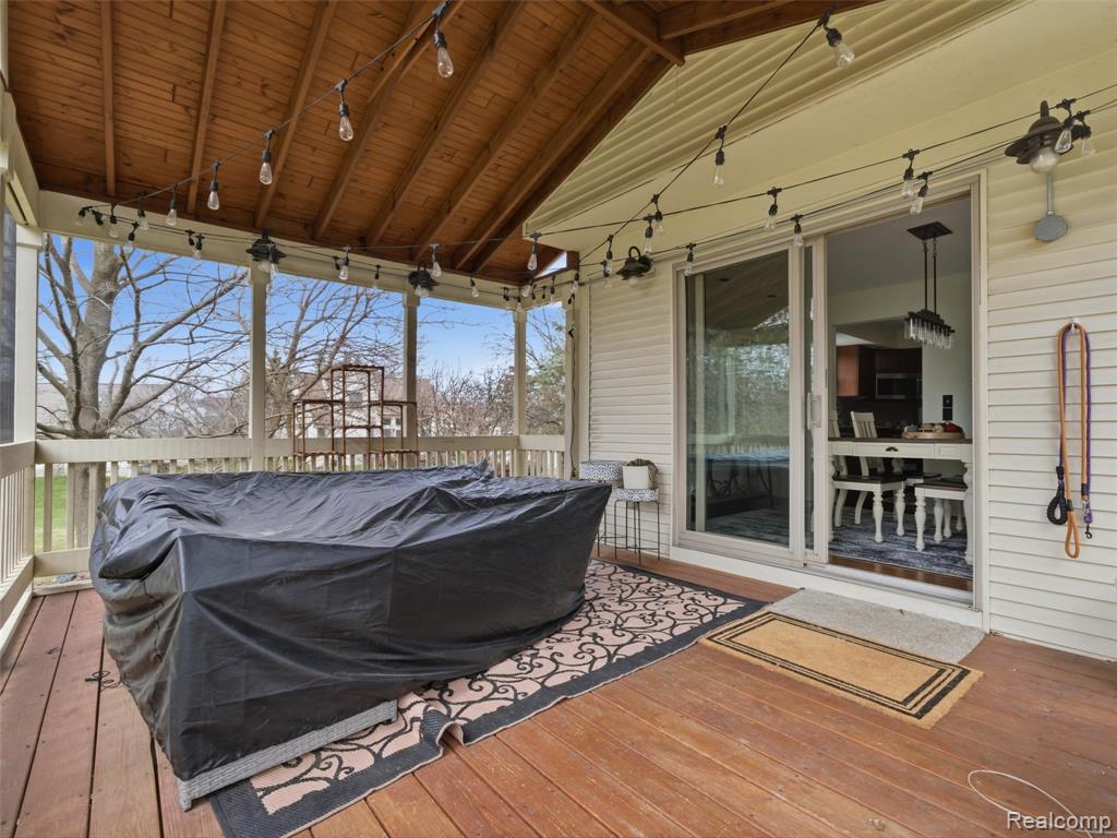 567 Greens Way Boulevard, Lapeer, MI 48446 — Photo 27