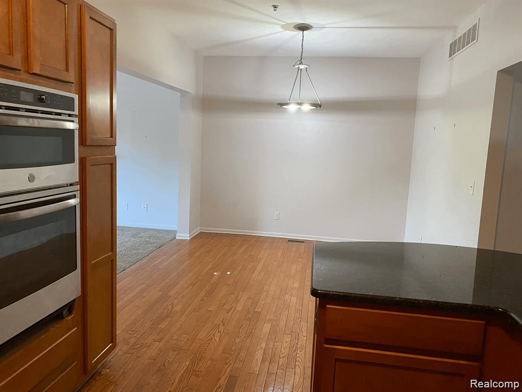 41670 Tera Lane, Novi, MI — Photo 19