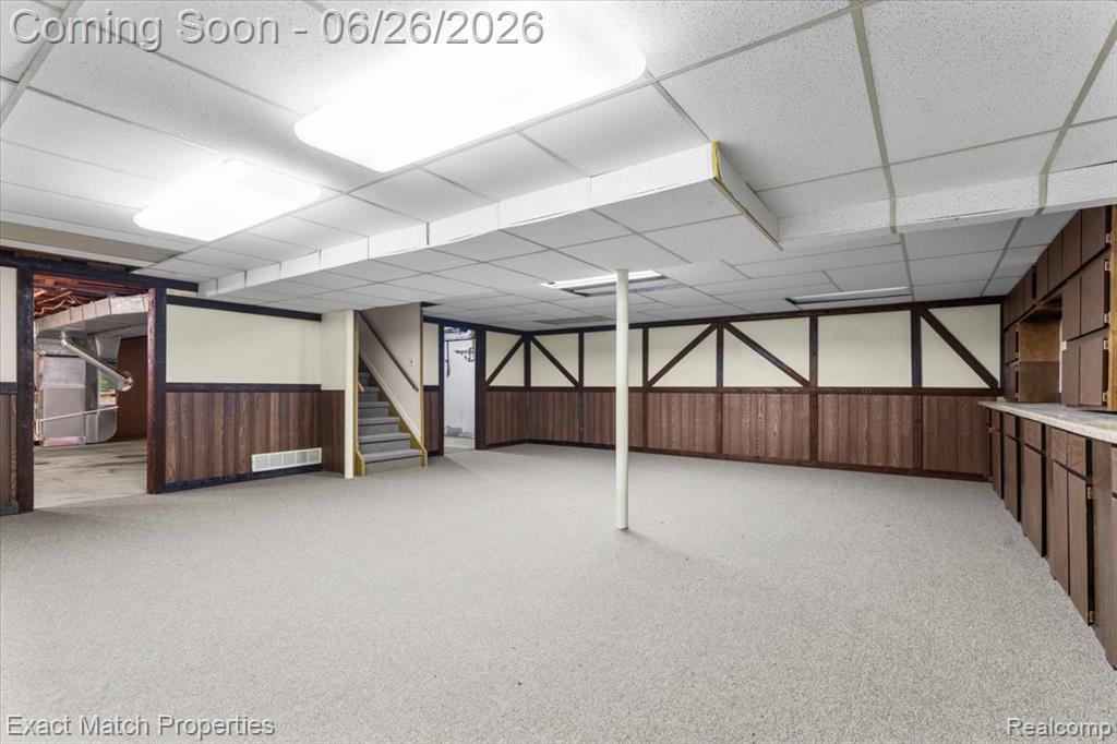 6737 Alderley Way, West Bloomfield, MI — Photo 45