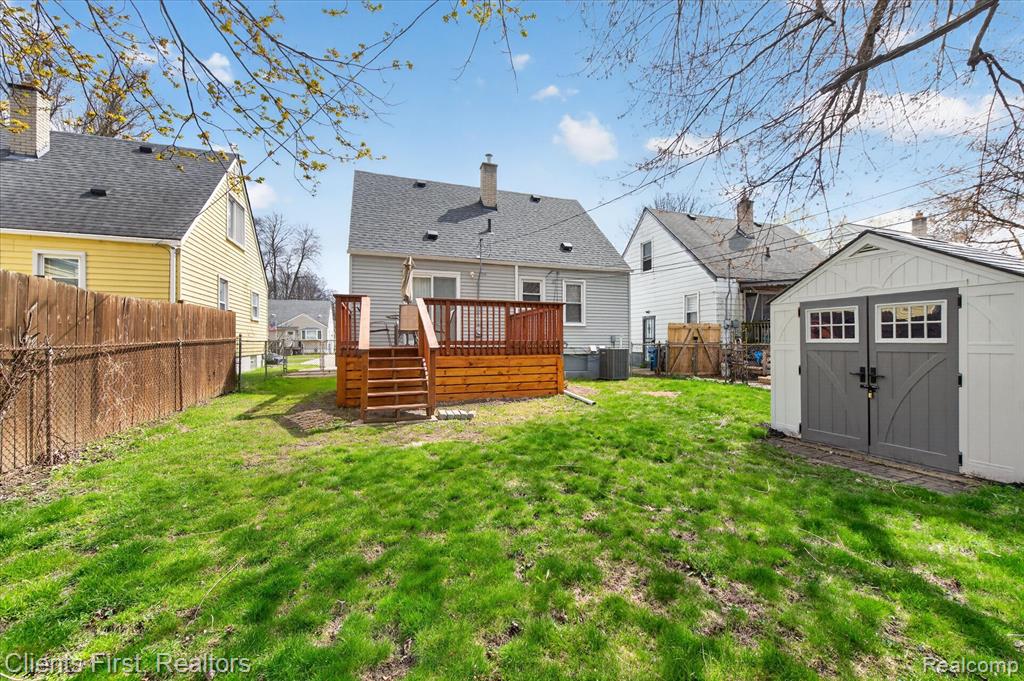 18441 Poinciana, Redford, MI 48240 — Photo 28