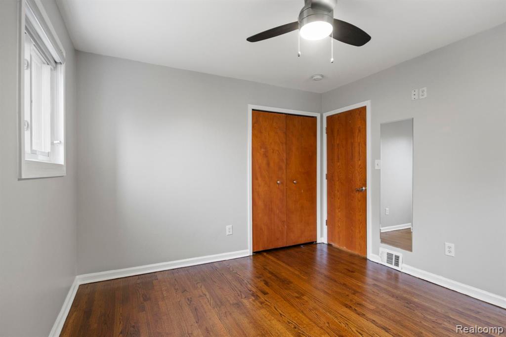 6109 KINLOCH Street, Dearborn Heights, MI 48127 — Photo 27