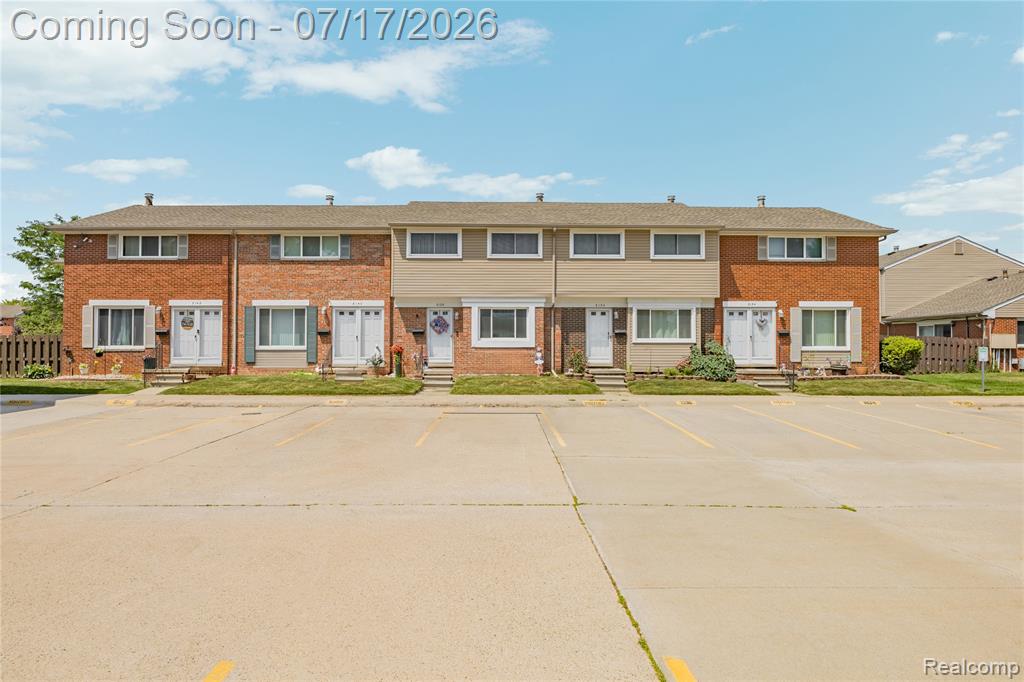 8136 Busko, Warren, MI 48093 — Photo 3