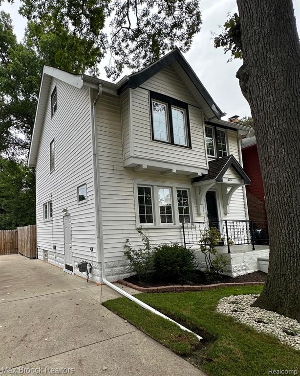 531 Gardenia Avenue, Royal Oak, MI 48067 — Photo 32