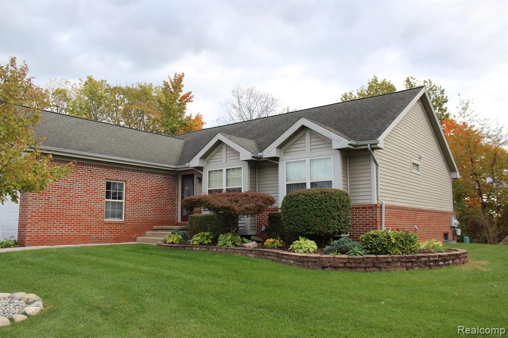 9132 COLONY PARK Drive, Ypsilanti, MI 48197 — Photo 2