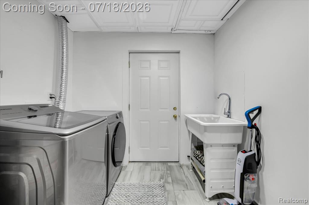 7240 Horger Street, Dearborn, MI 48126 — Photo 41