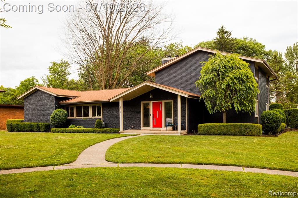 600 Middlesex Road, Grosse Pointe Park, MI 48230 — front exterior