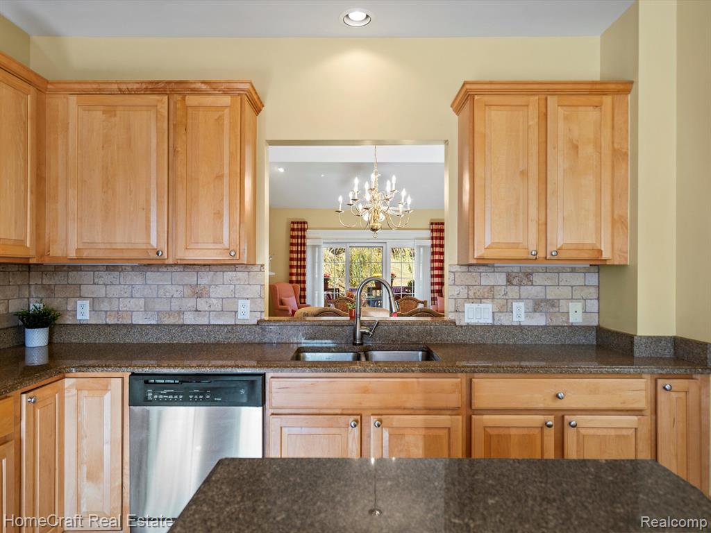 44604 ASPEN RIDGE Drive, Northville, MI 48168 — Photo 15