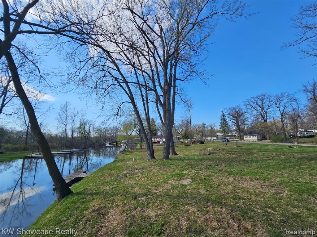 4120 Navarra Court, White Lake, MI 48383 — Photo 14