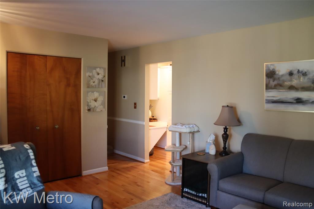 8250 Atha Street, White Lake, MI — Photo 3